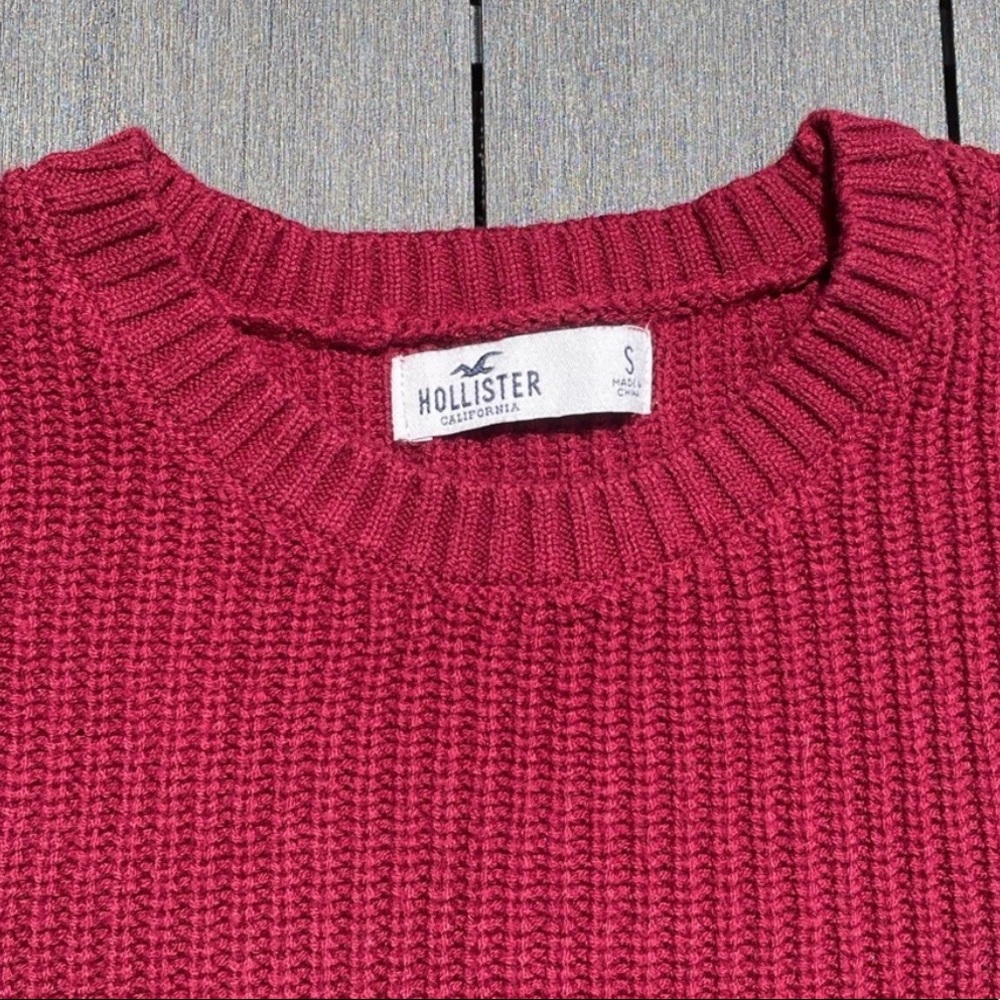 Maroon Hollister Sweater - Picture 3 of 5